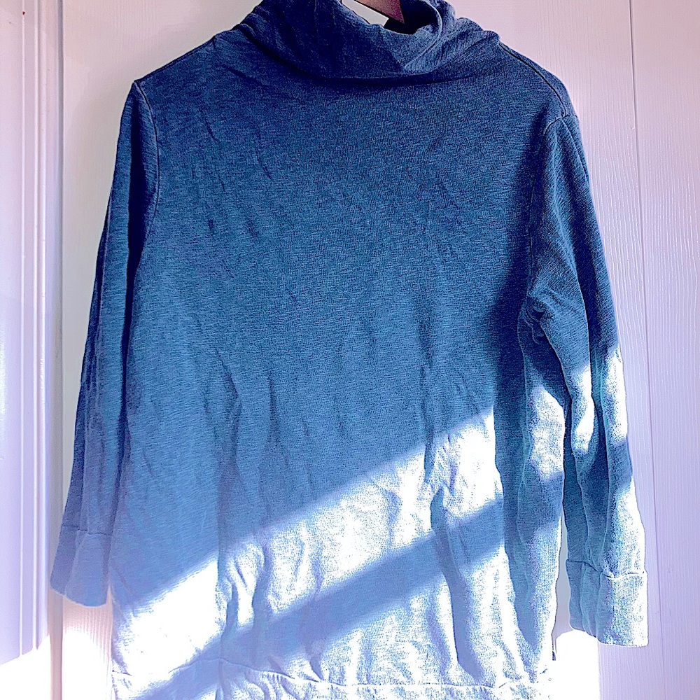 Beautiful green like new sweatshirt mock neck James Perse